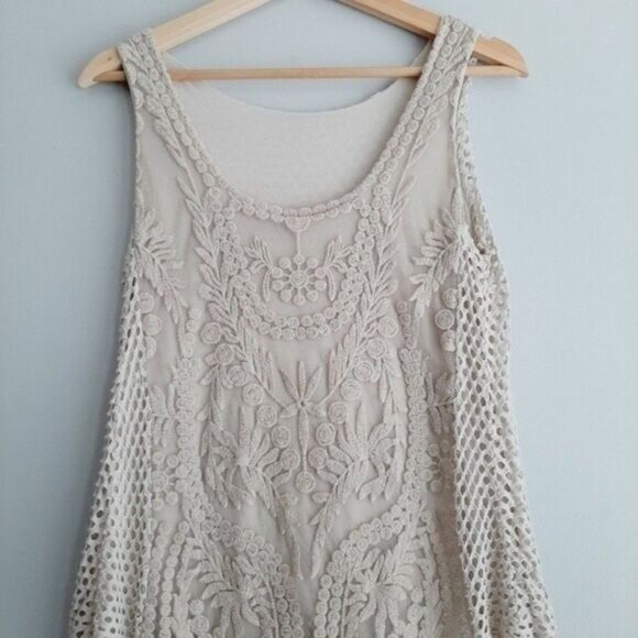 Made in Italy Tunic Top Lace & Rufffle Cream Sz 2 Flawed - Picture 3 of 15